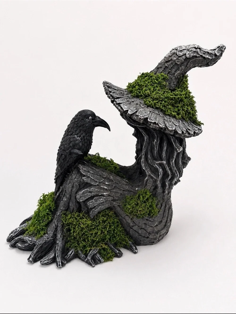 New Halloween Mossy Tree Witch with crow Light Up Figurine Raven Decor Viral